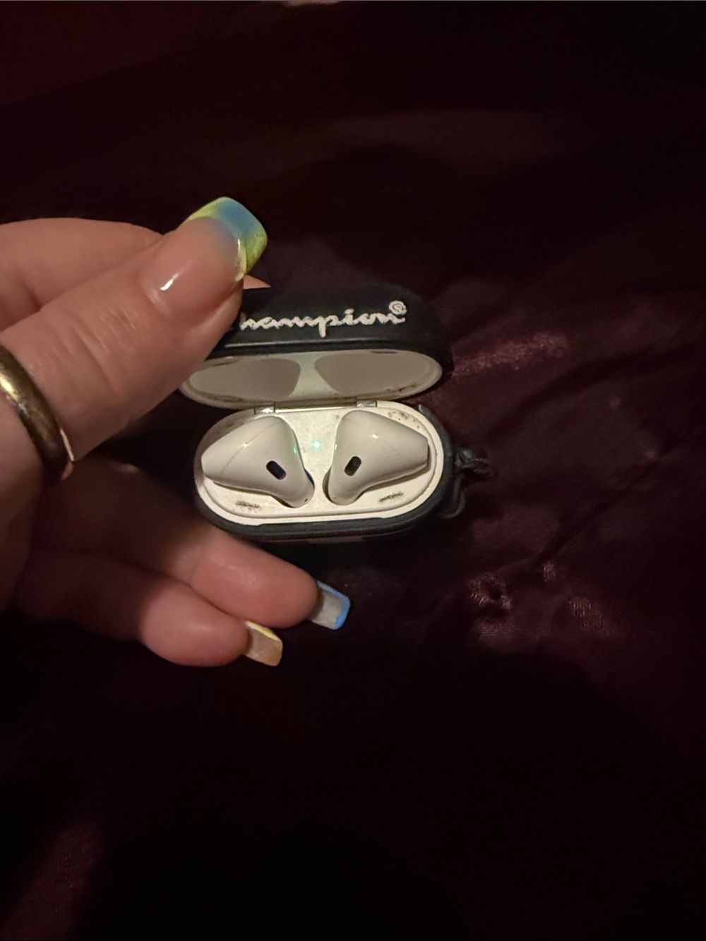 Champion Black Silicone Earbud Case with White Earbuds
